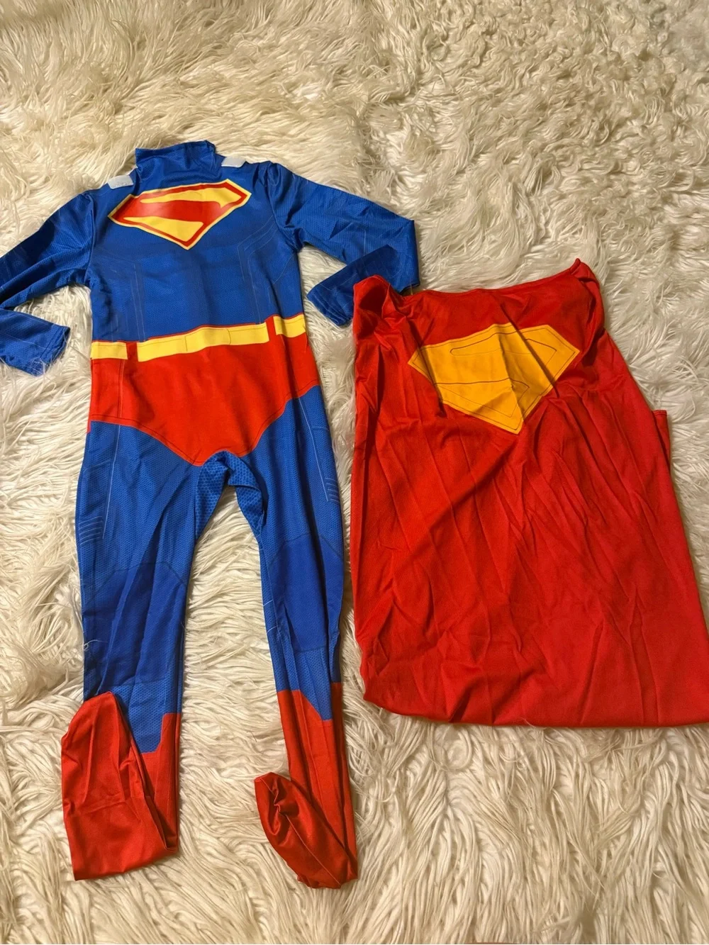 Boys Superman costume (E5)